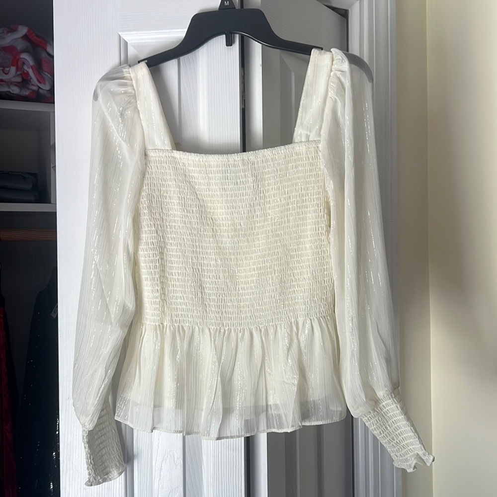 Women’s Blouse Size Medium